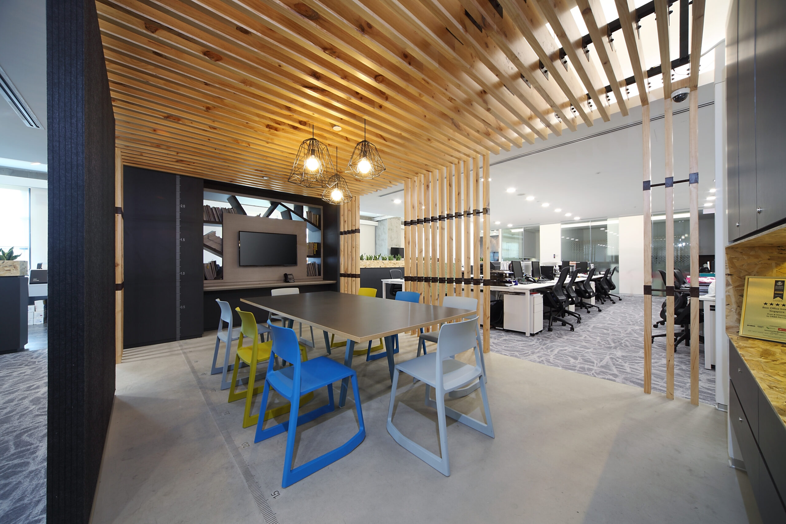 DB&B x 办公室概念设计杂志：看见另一种视角 - Commercial Interior Design | DB&B